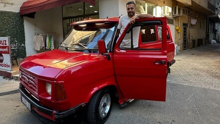 Gören eski günlere gidiyor! 1979 model aracını ‘Çiçek Abbas’ minibüsüne benzetti - Yaşam
