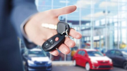 Otomobilde ‘altın’ hareketlilik! Değerli metali bozduran direksiyonu galeriye kırdı - Ekonomi