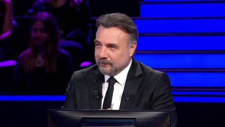 Kim Milyoner Olmak İster'de 1 milyon TL'lik sorunun cevabı: Fenerbahçe Spor Kulübünün kurucu üyesi ve ilk başkanı kimdir? - Haberler