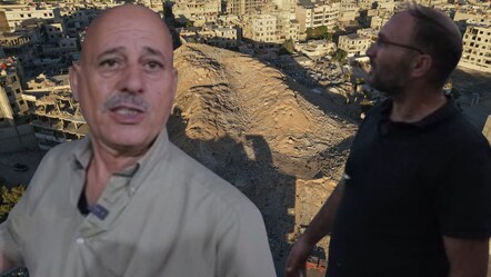 Suriye'nin Arbin Mahallesi'nde enkazlardan yapay dağ oluştu! "Hatıralarımızın toplu mezarlığı..." - Dünya