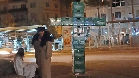 Alkol kasalarından haç işareti yaptılar! 3 kişi gözaltına alındı - Gündem