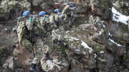 "Teğmenleri attılar, Suriyelileri aldılar" haberine jet açıklama! MSB iddialara noktayı koydu - Gündem