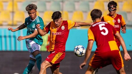 Galatasaray, Hollanda'da farklı yenildi: Maçta 9 gol - Spor