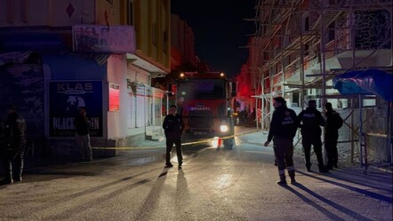 Gaziantep'te sıcak saatler! Rezidansta yangın çıktı, ekipler alarma geçti - 3. Sayfa