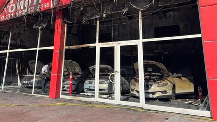 Galeriyi kundaklayıp 5 araca zarar vermişti! Suçunu itiraf etti - 3. Sayfa