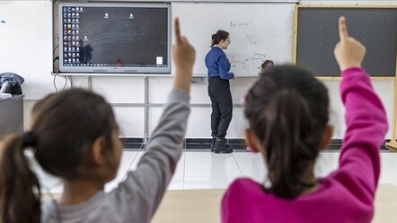Öğretmenlerimizin çalışma süresi OECD ortalamasının altında çıktı - Eğitim