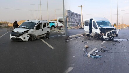 Minibüsle araç çarpıştı! 13'ü çocuk, çok sayıda yaralı var - 3. Sayfa