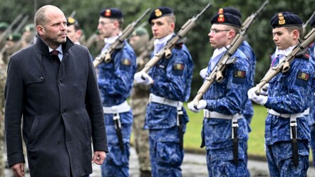 Avrupa’da sürpriz karar! 17 yaşındakilere orduya katıl çağrısı yapıldı - Dünya