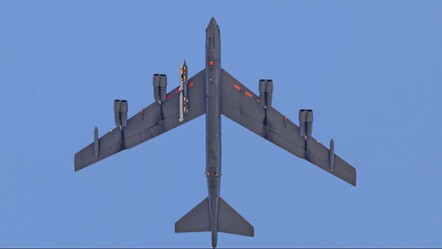 Trump’ın gizli nükleer füzesi testte görüntülendi! Hiroşima’nın 10 katı yıkım gücüne sahip - Dünya