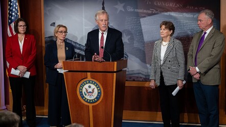 Bütçe konusunda anlaştılar! ABD'de hükümet yeniden açılıyor - Dünya