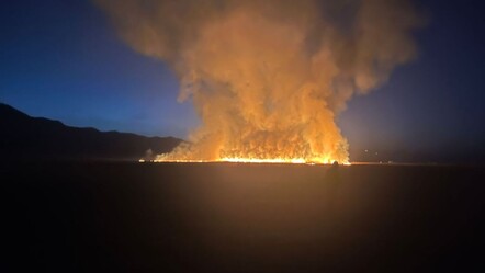 Hakkari'de yangın 2 gündür sürüyor! 'Kuş cenneti' tehlike altında - 3. Sayfa
