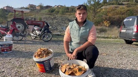 Harçlığını çıkarmak için dağ tepe dolaşıyor! Kilosu 400’den 250’ye düştü, yine pes etmedi - Yaşam