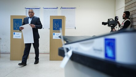 Irak'ta genel seçim heyecanı! 21 milyon seçmen sandık başında - Dünya