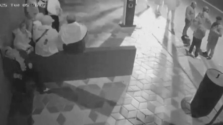 Ankara'da feci kaza! Otomobil duraktaki yolcuları ezdi, çok sayıda yaralı var - 3. Sayfa