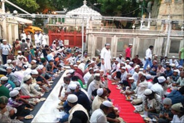 700 yıllık geleneği sürdürüyorlar - RAMAZAN 2013