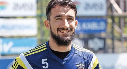 Fenerbahçe'nin değişmez oyuncusu Mehet Topal'ın büyük hırsı - magazin