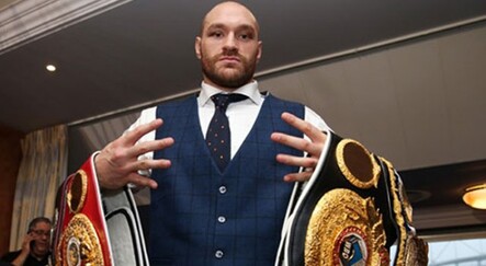 Tyson Fury'nin kemeri elinden alındı - spor