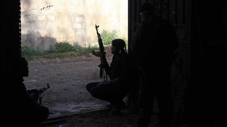 Hizbullah'ın bir komutanı daha Suriye'de öldürüldü - dunya