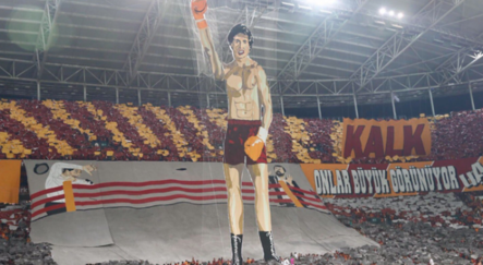 FETÖ'cü Hakan Şükür, Sylvester Stallone'nin paylaşımını beğendi - magazin