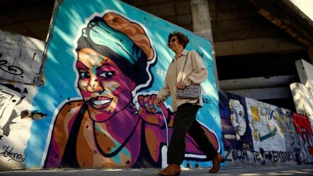 Mostar'da savaşın izleri sanatla kapatılmaya çalışılıyor - kultur-sanat