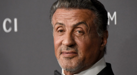 Sylvester Stallone, tartışılan ''Ayakta kal'' koreografisini paylaştı... - magazin
