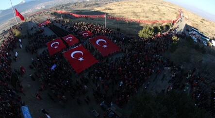 Binlerce Erzurumlu tabyalara yürüdü - kultur-sanat