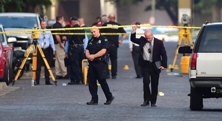 ABD'deki 'beyaz ırkçı' saldırılar terörizm tartışmasını alevlendirdi - dunya