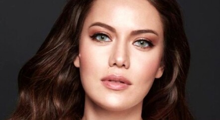 Tuba Büyüküstün ve Beren Saat'in reddettiği reklam teklifini Fahriye Evcen kabul etti - magazin