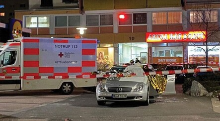 Hanau'daki ırkçı saldırıda oğlunu kaybeden Behçet Gültekin 39 gün sonra oğluna kavuştu - kultur-sanat