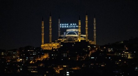 İstanbul'da Beraat Kandili'nde mahya aracılığıyla 'Evde kal' mesajı - haberler