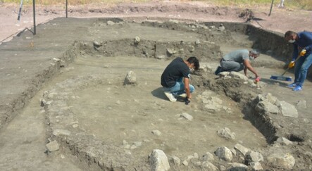 9 bin yıllık alanda yapılan kazıda bir insan iskeleti bulundu - yasam