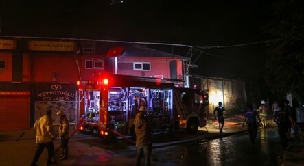 Kartal'da korkutan depo yangını - dunya