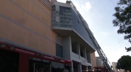 Beylikdüzü'nde alışveriş merkezinde yangın - ekonomi