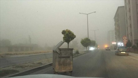 Konya'da oluşan toz bulutu hayatı olumsuz etkiledi - yasam