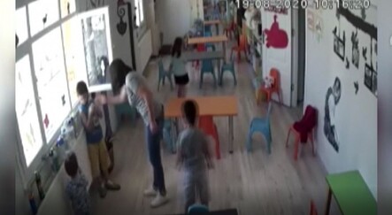 Özel kreşte iki çocuğa dayak - yasam
