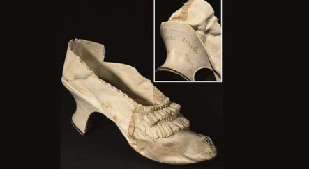 Kraliçe Antoinette'in ayakkabısı müzayedede 43 bin 750 avroya satıldı - dunya