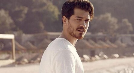 Çağatay Ulusoy 'Yeşilçam' ile ekranlara dönüyor - magazin