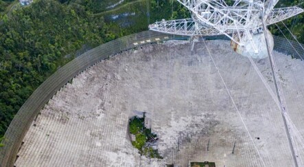 Porto Riko'daki Arecibo Gözlemevi çöktü - dunya
