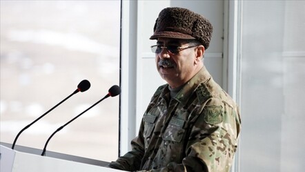 Azerbaycan Savunma Bakanı Zakir Hasanov:
