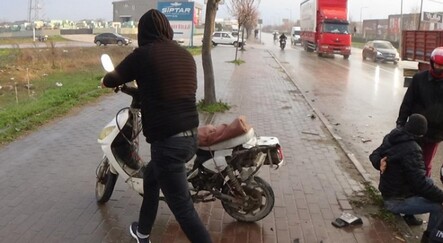 Çarptı metrelerce sürükledi kaldırıma fırlattı - yasam