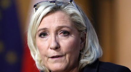 Fransa'da aşırı sağcı Marine Le Pen, 2022'deki cumhurbaşkanlığı seçimine adaylığını açıkladı - haberler