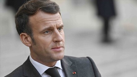 Fransa’da generallerden Macron'a 'büyüyen kaosu engellemezsen iç savaş çıkar' uyarısı - dunya