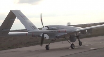 Azerbaycan tatbikatta SİHA'ları kullandı - dunya