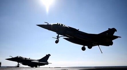 Fransa’da şok! Pilotu hedefe bağlayıp savaş uçaklarıyla ateş açtılar - yasam