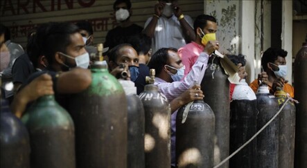 Hindistan'da Yüksek Mahkeme: Solunum cihazı eksikliğine bağlı Kovid-19 kaynaklı ölümler 'soykırımdan farksız' - dunya