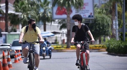 İçişleri'nden '65 yaş üstü ve 18 yaş altı' kararı - gundem