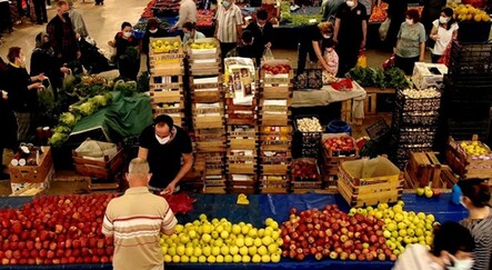 Marketlerin büyük oyunu! Pazarlar açılınca fiyatlar değişti - ekonomi