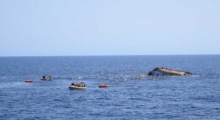 Nijerya'da tekne faciası: 160'tan fazla yolcu taşıyan tekne alabora oldu - dunya