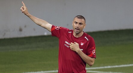 Burak Yılmaz: İtalya maçı sonrası dağıldık ama hocamız bizi toparladı - spor