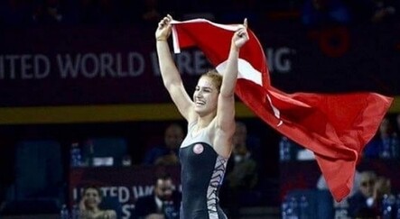 Buse Tosun'dan gümüş madalya - spor